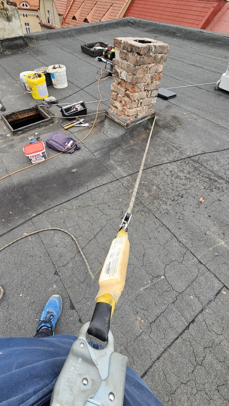 Remont dachu płaskiego, Żory — prace dekarskie